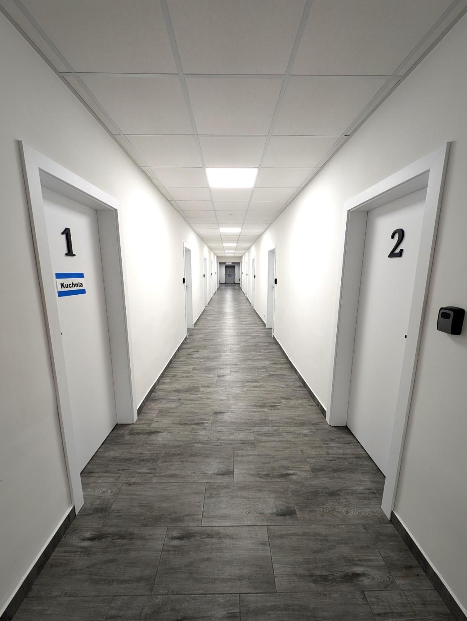 Hostel Baraczek Lotnisko Leszno Leszno  Zewnętrze zdjęcie